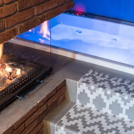 Olganos Vl Luxury & 4* فيريا