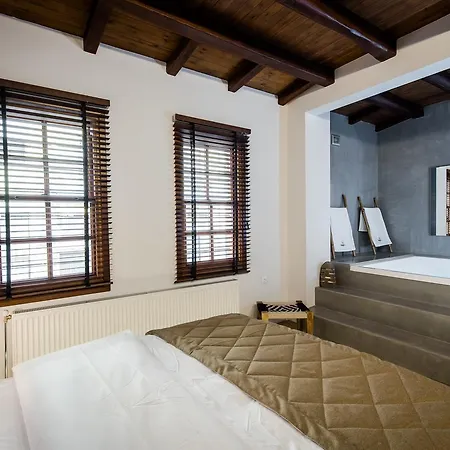 Olganos Vl Luxury & 4* Karaferye