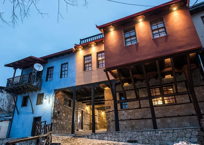Olganos Vl Luxury & 4* וריה