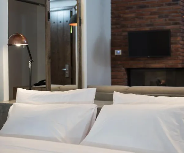 Olganos Vl Luxury & 4* וריה